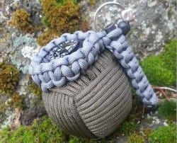 Paracord Survival Gear