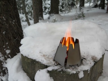 vargo_titanium_folding_wood_stove_ultralight_sticks_hot