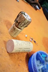 5 Dollar Preps: Wine Cork Fishing Kit - Survival Cache