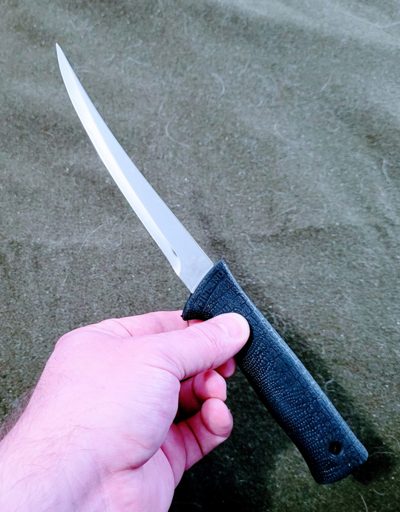Thin tip knife