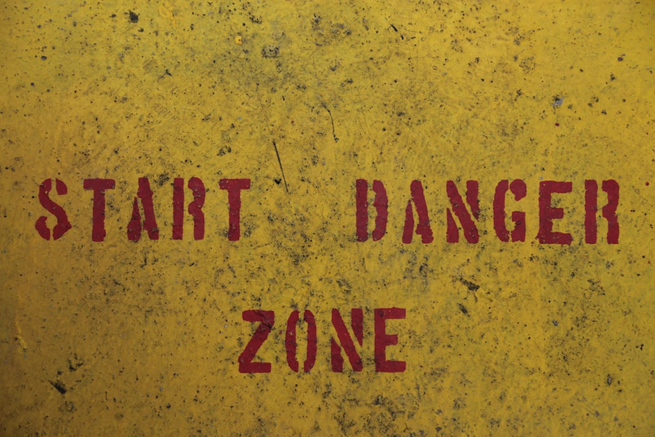 shtf plan to stay safe and out of the danger zone
