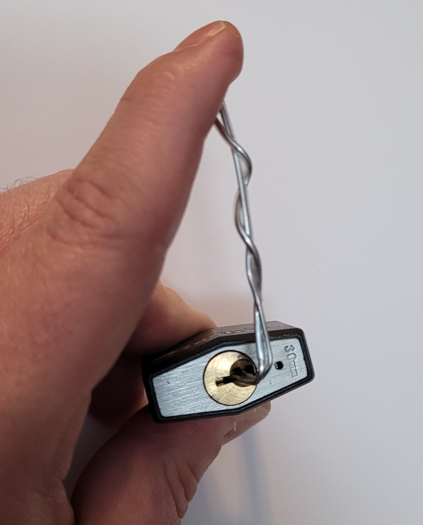 paperclip lock pick